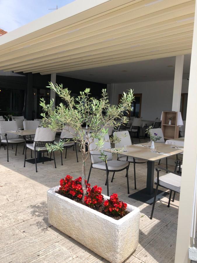 Sangulin Palace V Biograd na Moru Kültér fotó